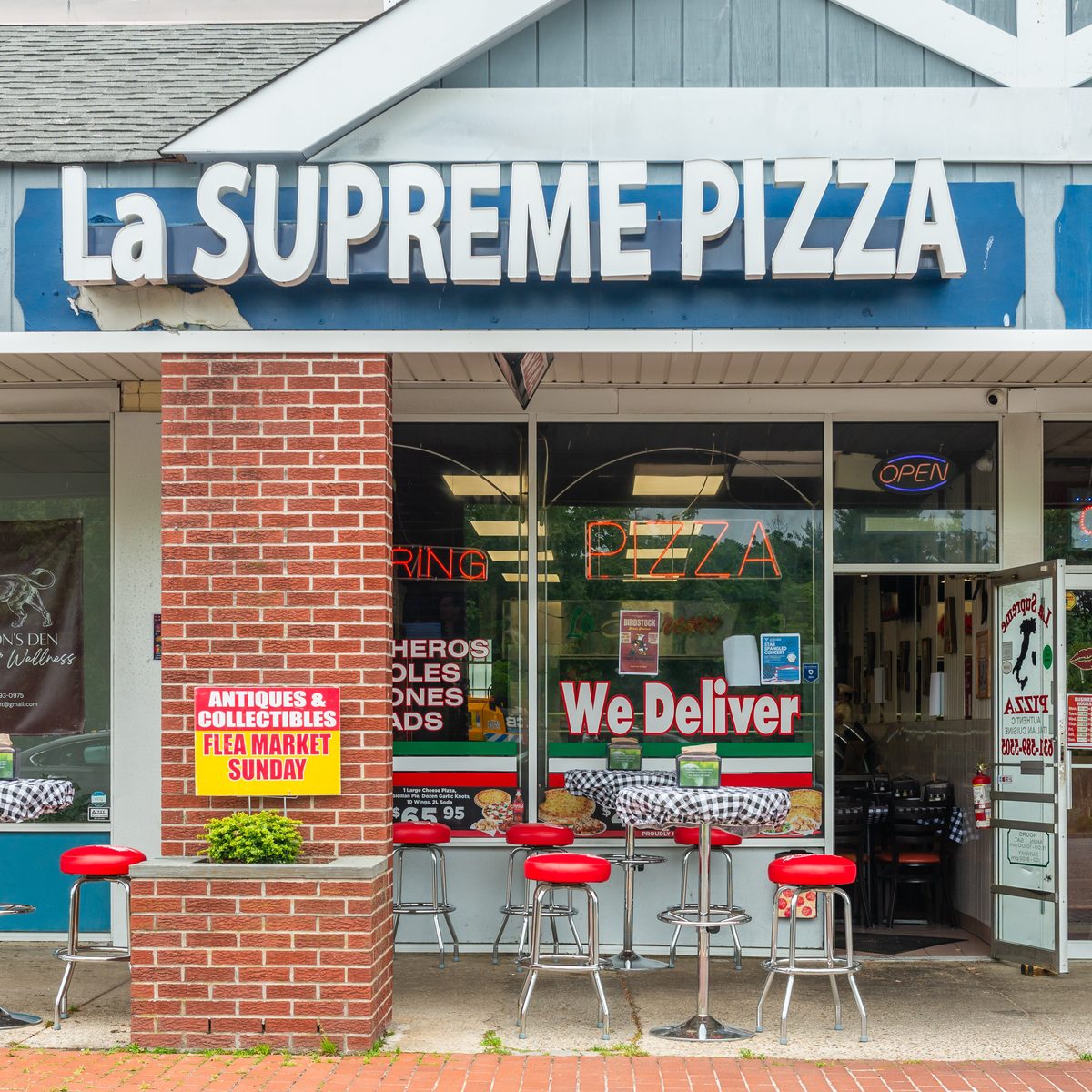 Pickup, Delivery, or Dine In