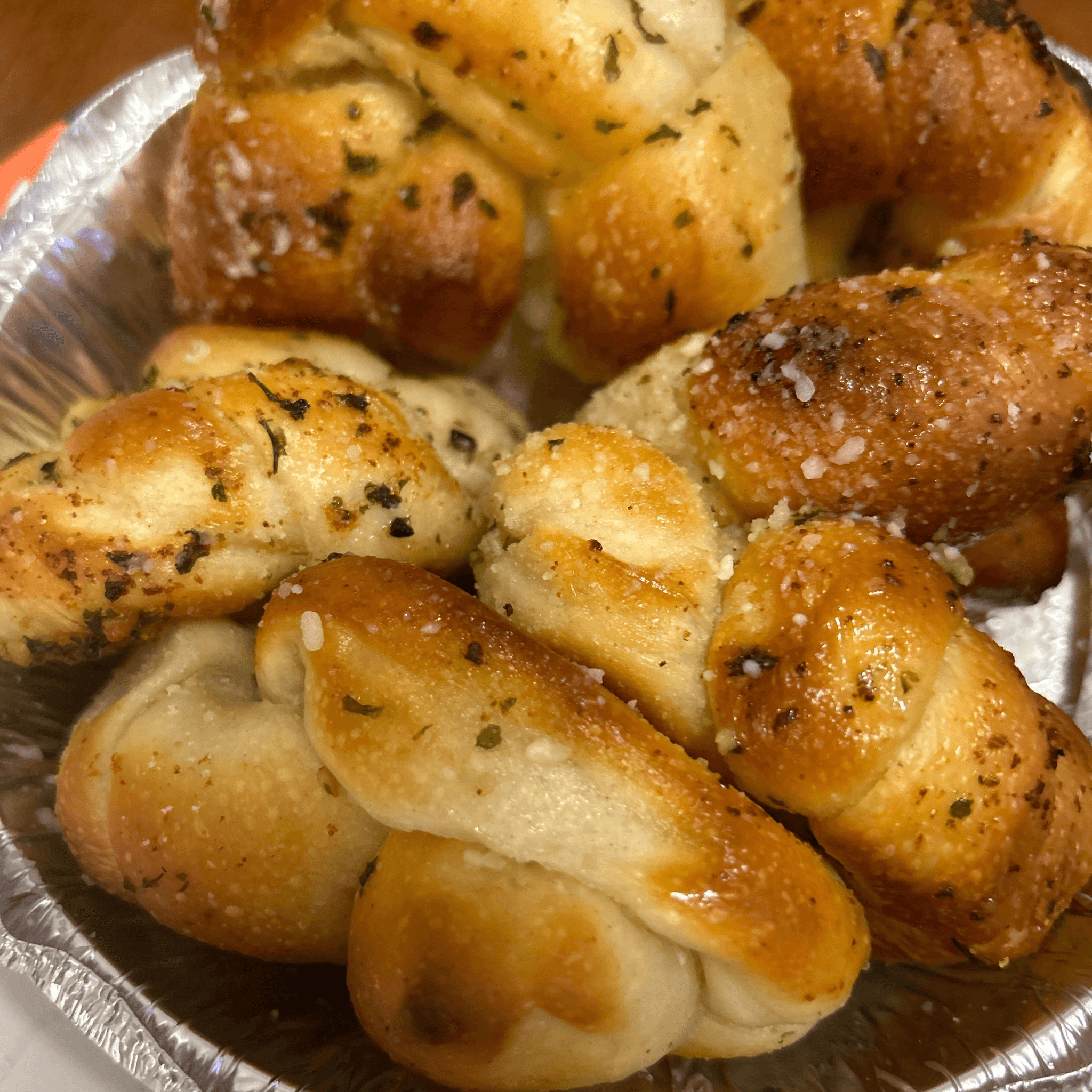 Garlic Knots.