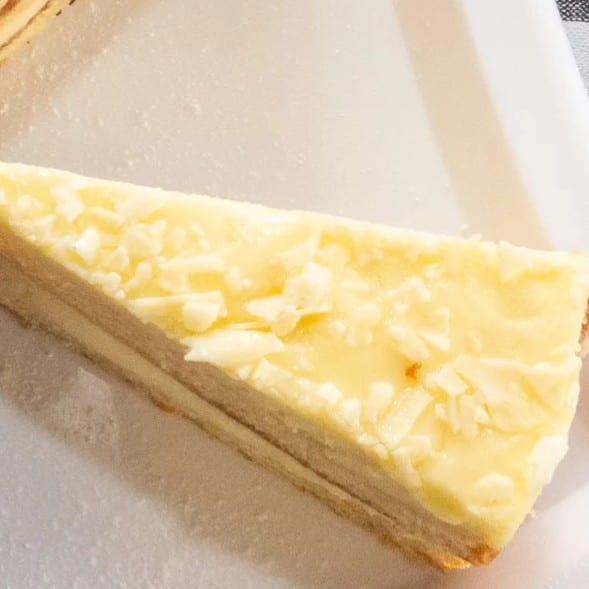 Limoncello Cake.